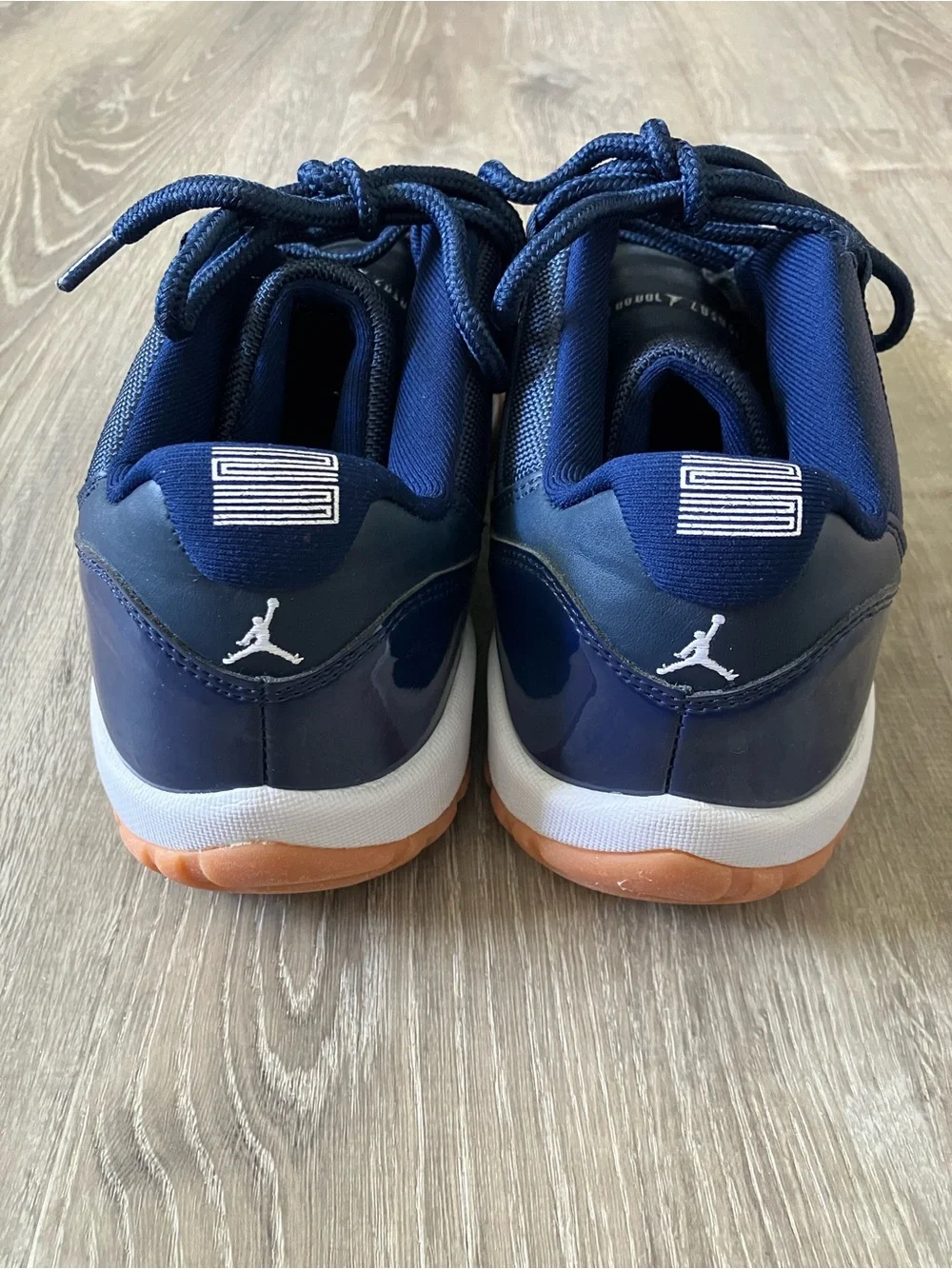 Air Jordan 11 Retro Low Navy